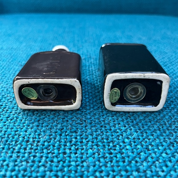 Vintage Watkins Ceramic Bottle Salt & Pepper Shakers - Picture 7 of 7